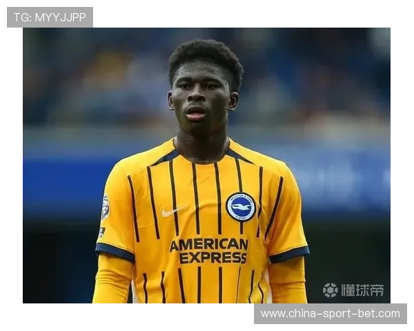 曼联夏窗头号目标卡洛斯-巴莱巴22分钟被换下，经历耻辱一刻